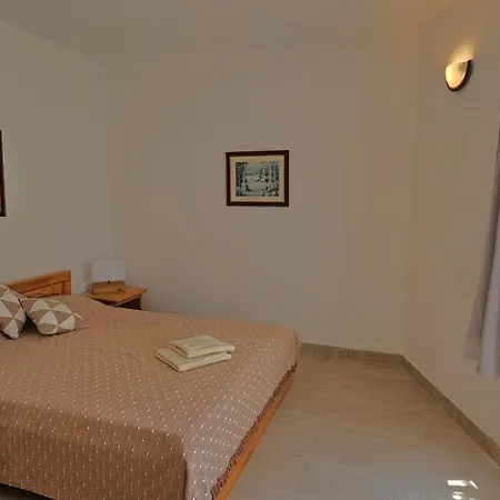 Apartment Front With Swimming Pool, Illyria 101