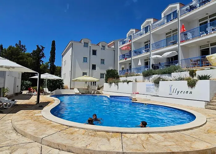 Front With Swimming Pool, Illyria 101