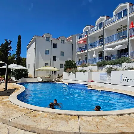 Front With Swimming Pool, Illyria 101