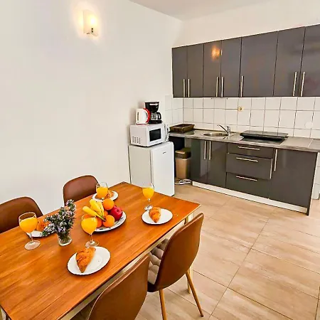 Front With Swimming Pool, Illyria 101 Milna (Brac)
